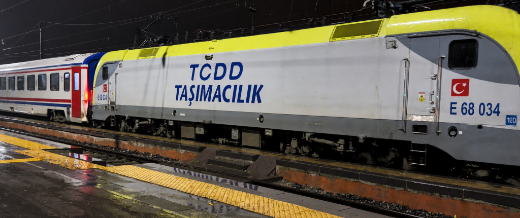 Klasik Trenle Yolculuk